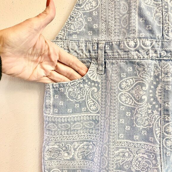 The Childrens‎ Place Paisley Denim Snap Overall Shorts Girls Size 12 - Picture 4 of 10